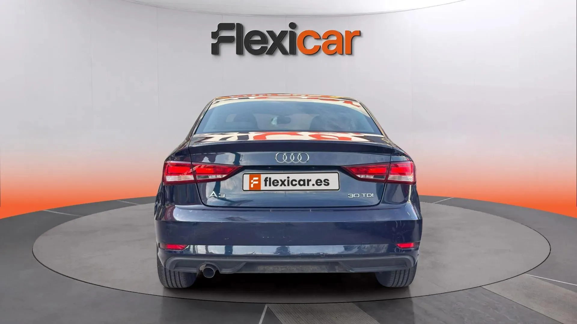 Audi A3 Sedan 30 TDI - foto 5