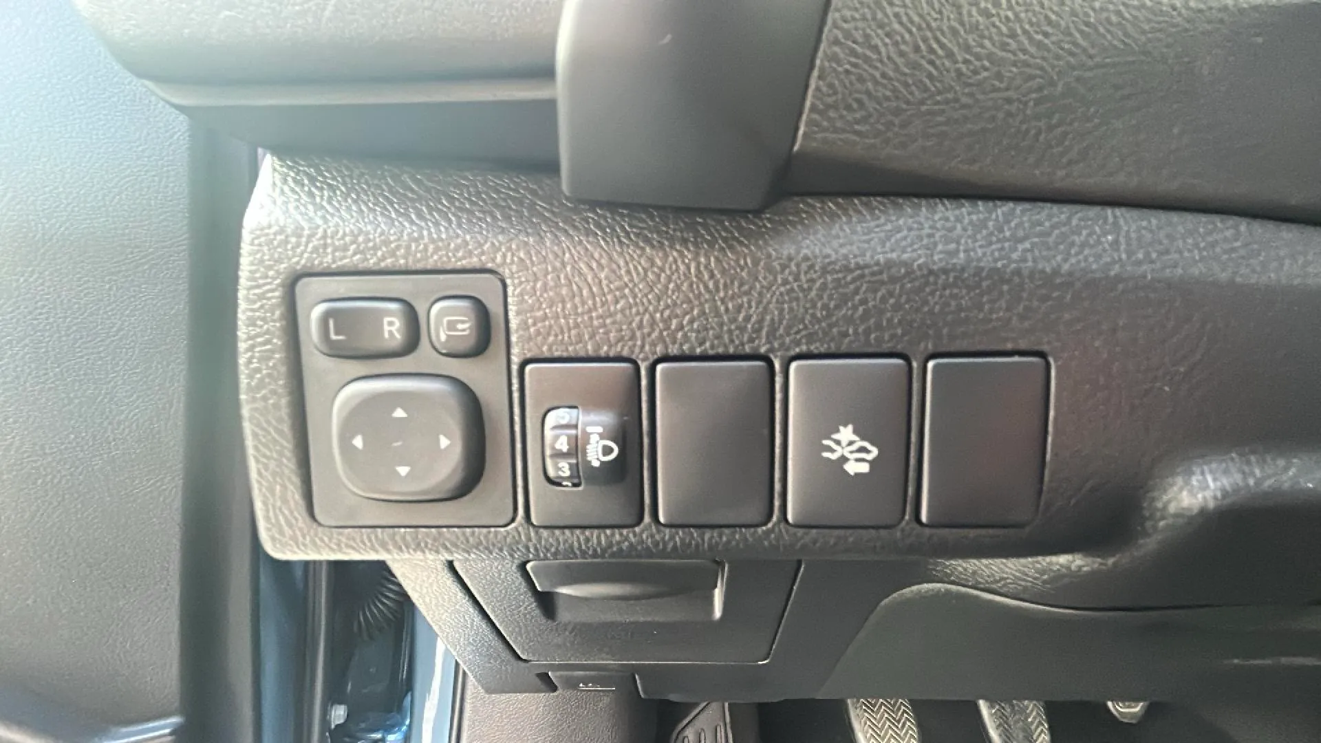 Toyota Auris 1.2 120T Active - foto 17