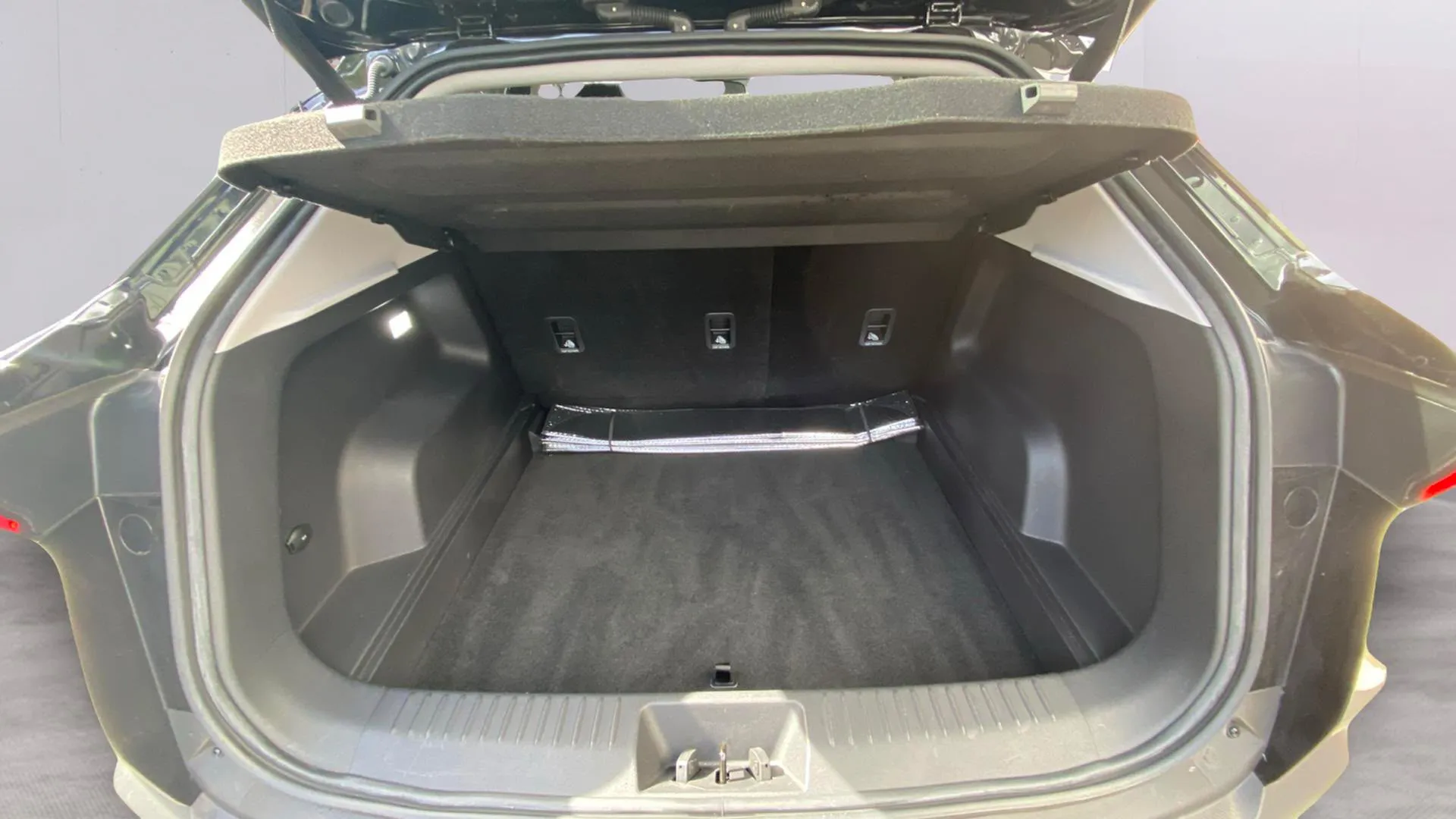 Omoda 5 Premium 1.6 T-GDi - foto 27