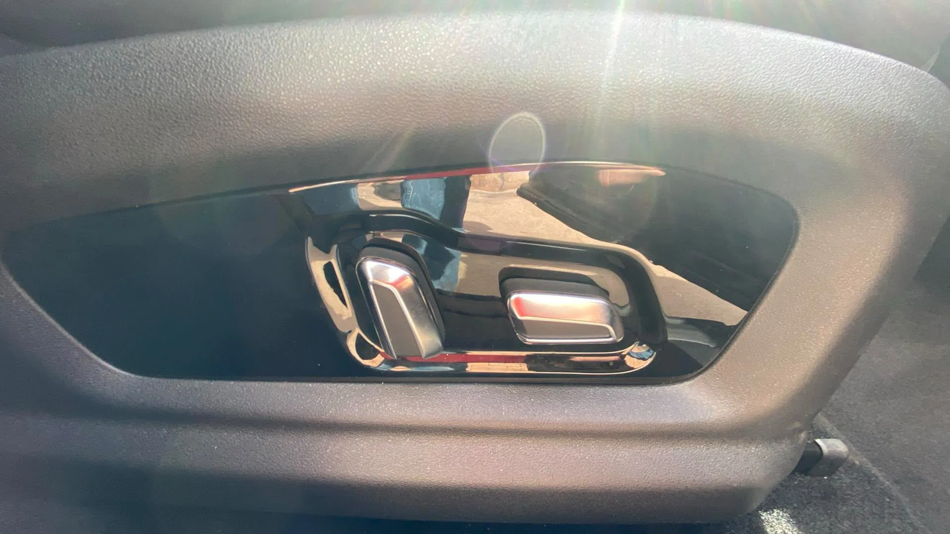 Omoda 5 Premium 1.6 T-GDi - foto 19