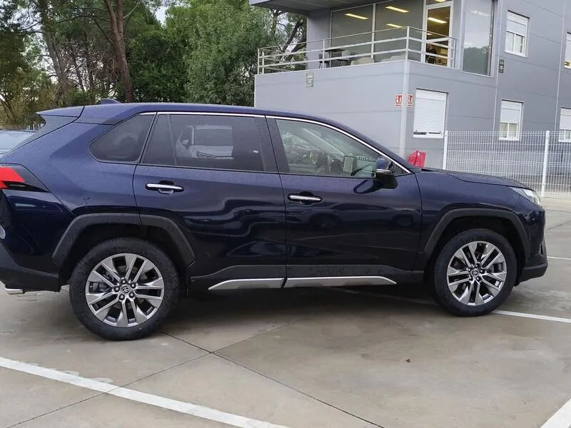 Toyota RAV4 2.5l 220H Luxury - foto 7