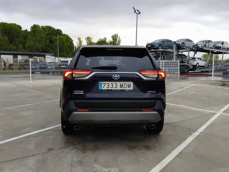Toyota RAV4 2.5l 220H Luxury - foto 5