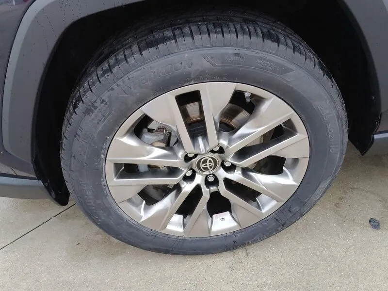Toyota RAV4 2.5l 220H Luxury - foto 46