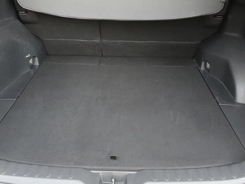 Toyota RAV4 2.5l 220H Luxury - foto 36