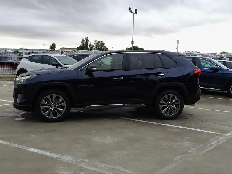Toyota RAV4 2.5l 220H Luxury - foto 3