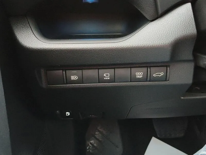 Toyota RAV4 2.5l 220H Luxury - foto 27