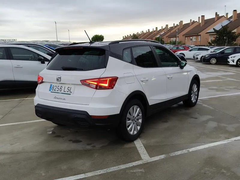 SEAT Arona 1.0 TSI Style Plus - foto 6