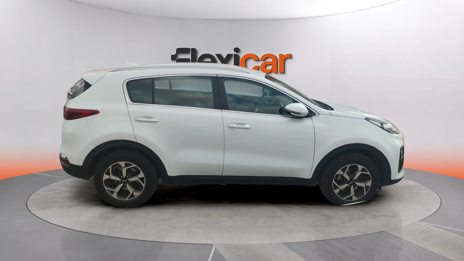 Kia Sportage 1.6 GDi Drive 4x2 - foto 4