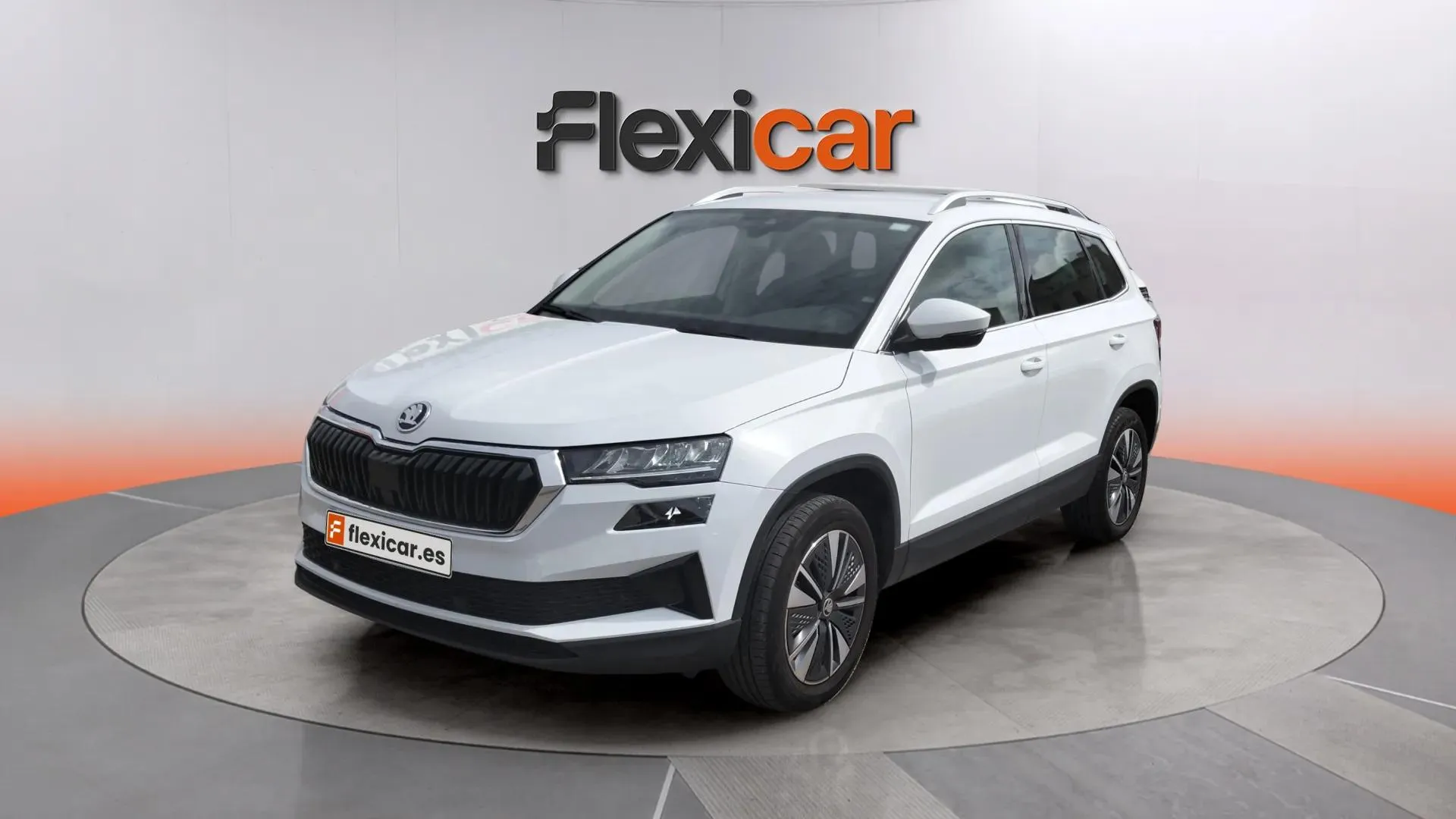 Škoda Karoq 1.0 TSI Selection - foto 3