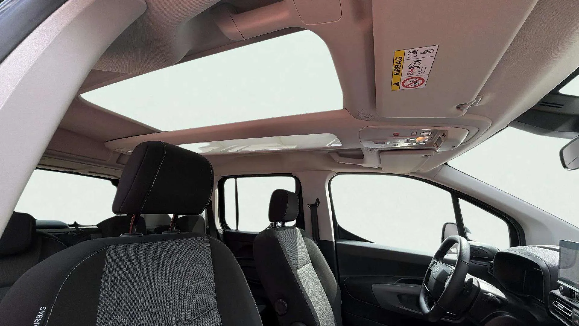 Toyota Proace City Family L1 1.5D Active - foto 26