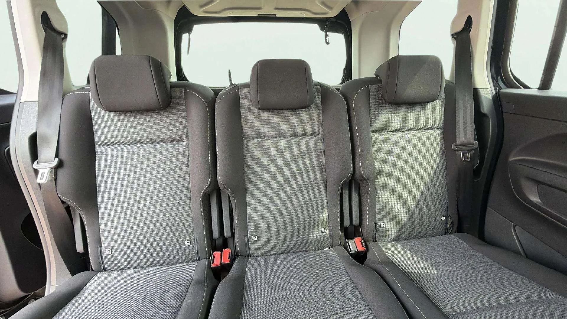 Toyota Proace City Family L1 1.5D Active - foto 25