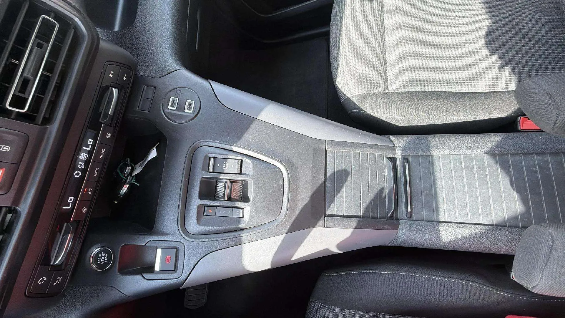 Toyota Proace City Family L1 1.5D Active - foto 29