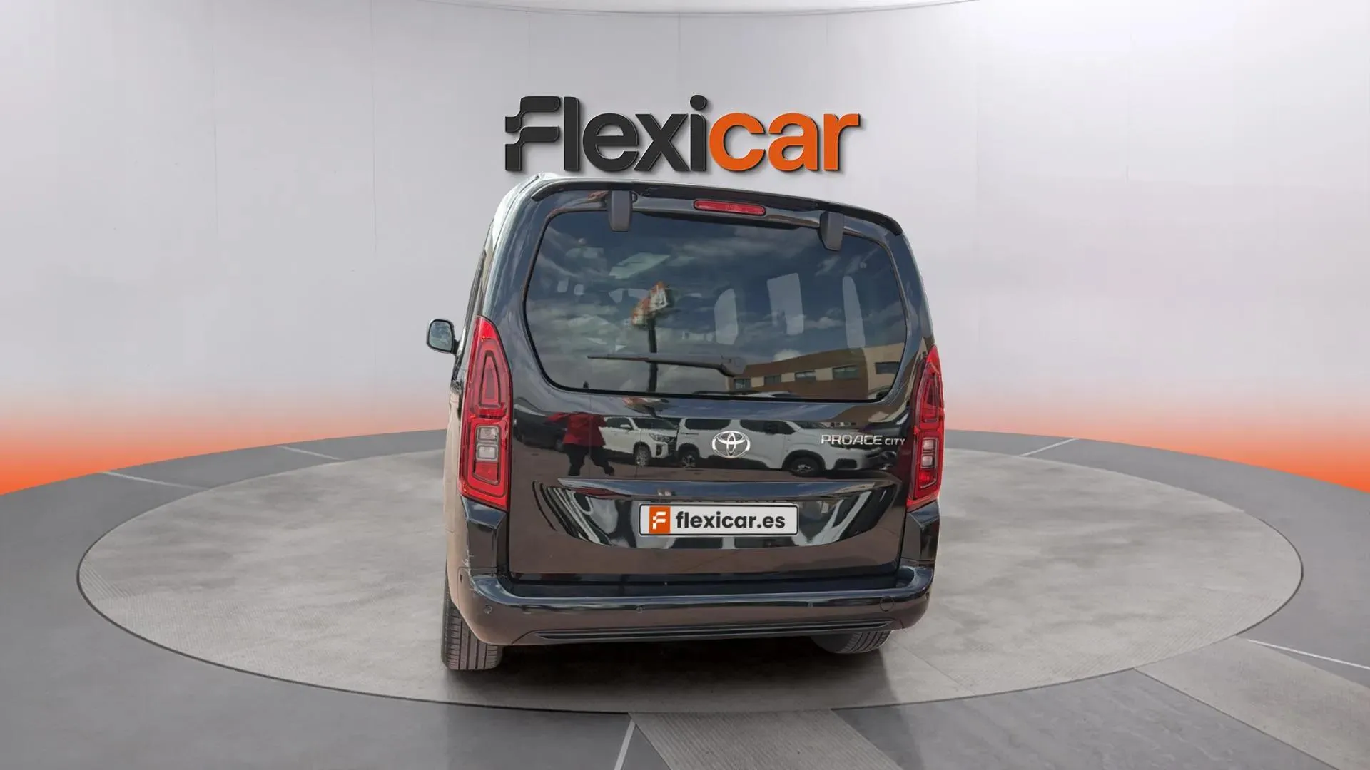 Toyota Proace City Family L1 1.5D Active - foto 13