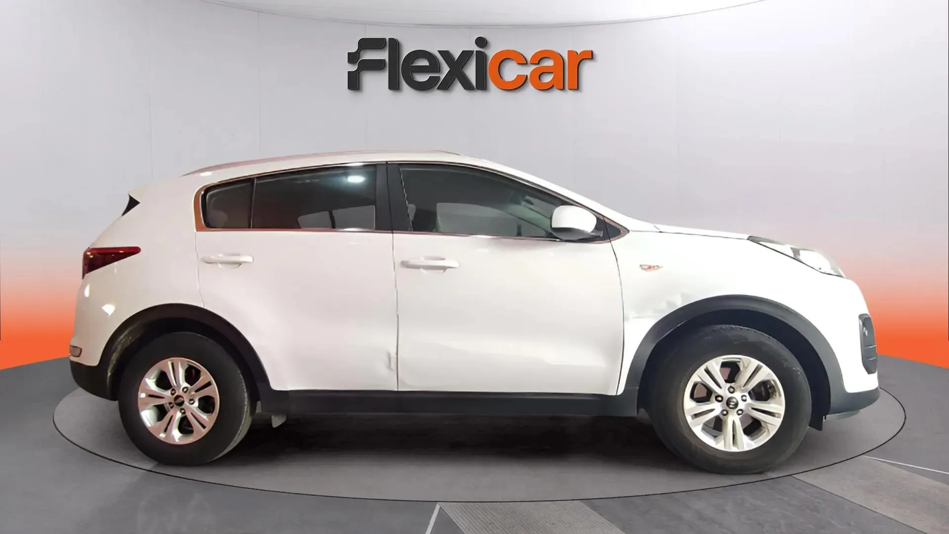 Kia Sportage 1.6 GDi Concept 4x2 - foto 4