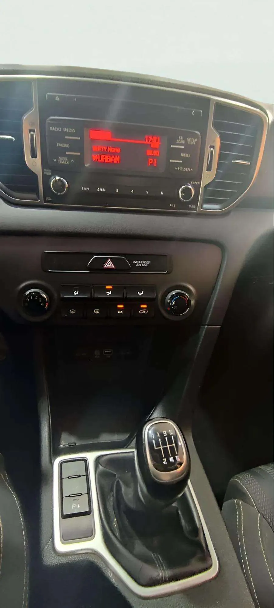 Kia Sportage 1.6 GDi Concept 4x2 - foto 9