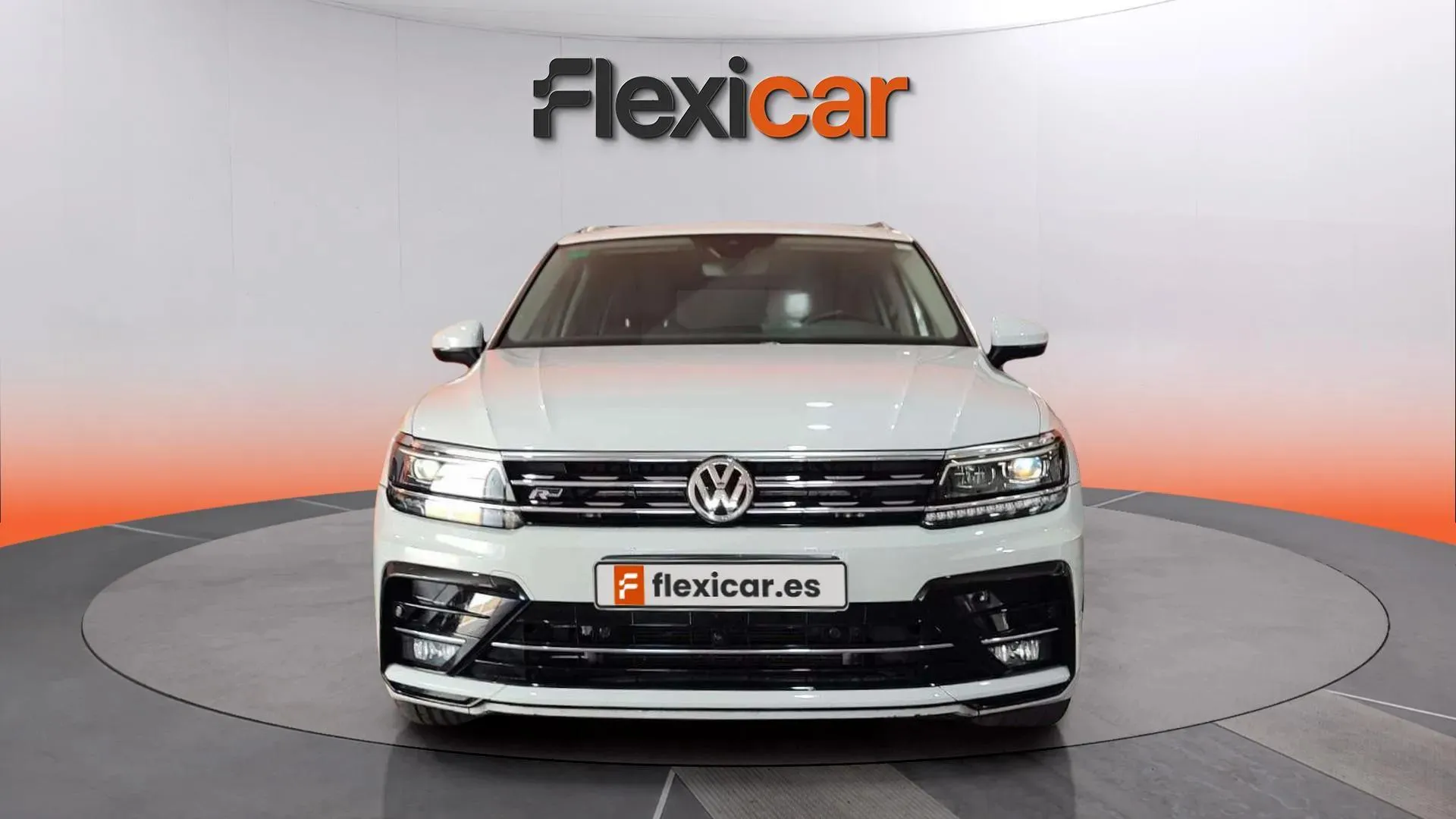 Volkswagen Tiguan Sport 2.0 TDI DSG - foto 2