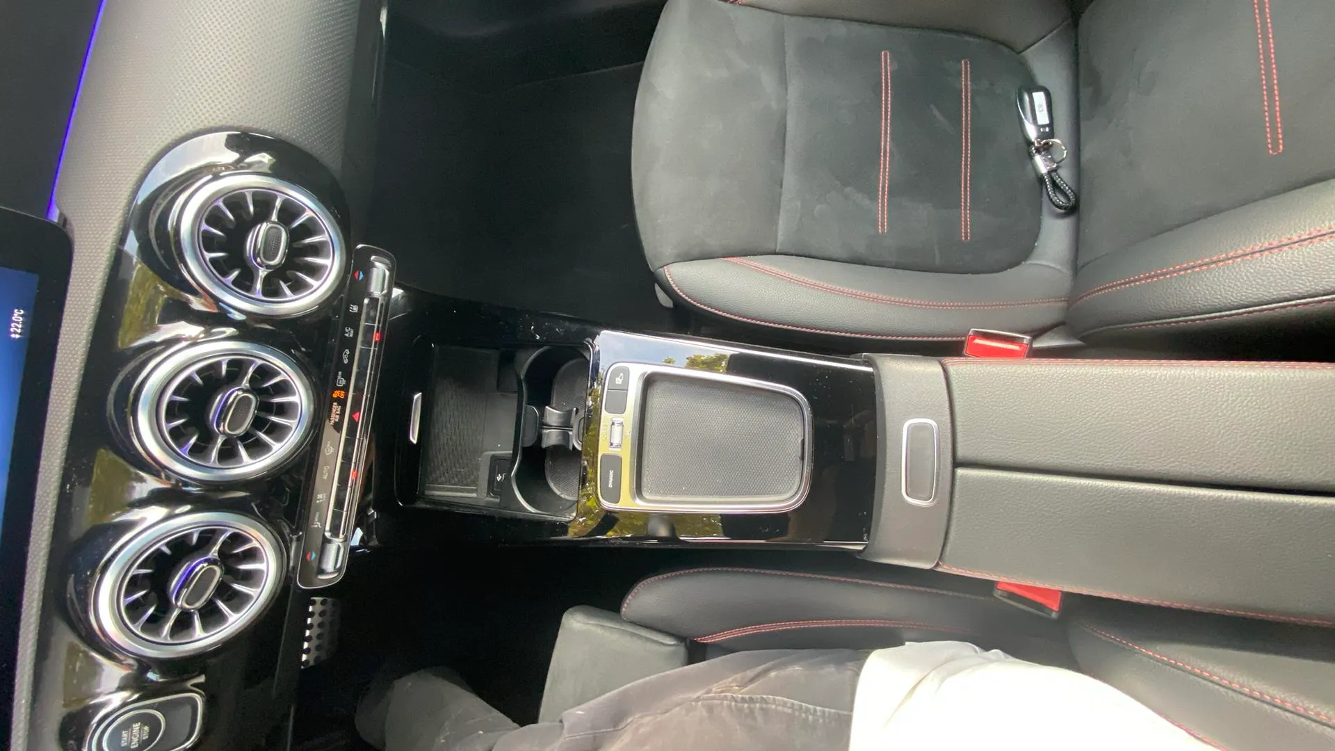 Mercedes-Benz Clase A A 250 e con tecnología híbrida EQ - foto 21