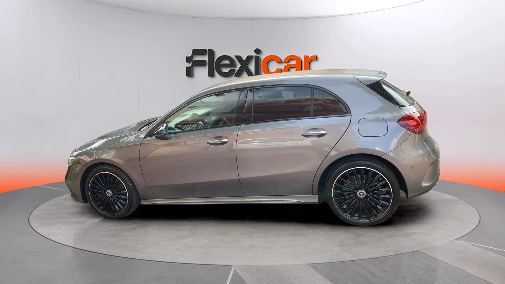 Mercedes-Benz Clase A A 250 e con tecnología híbrida EQ - foto 3