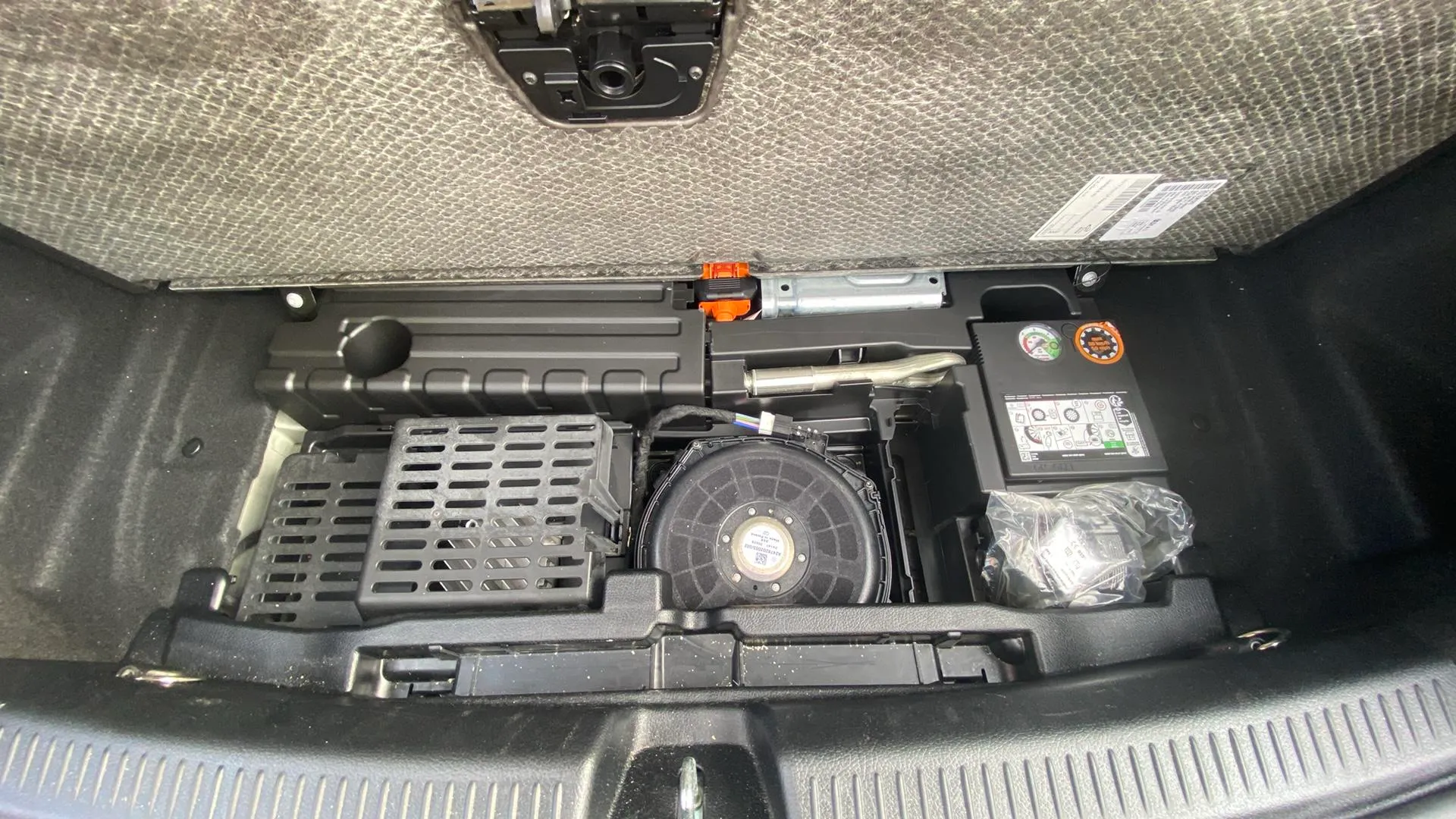 Mercedes-Benz Clase A A 250 e con tecnología híbrida EQ - foto 19