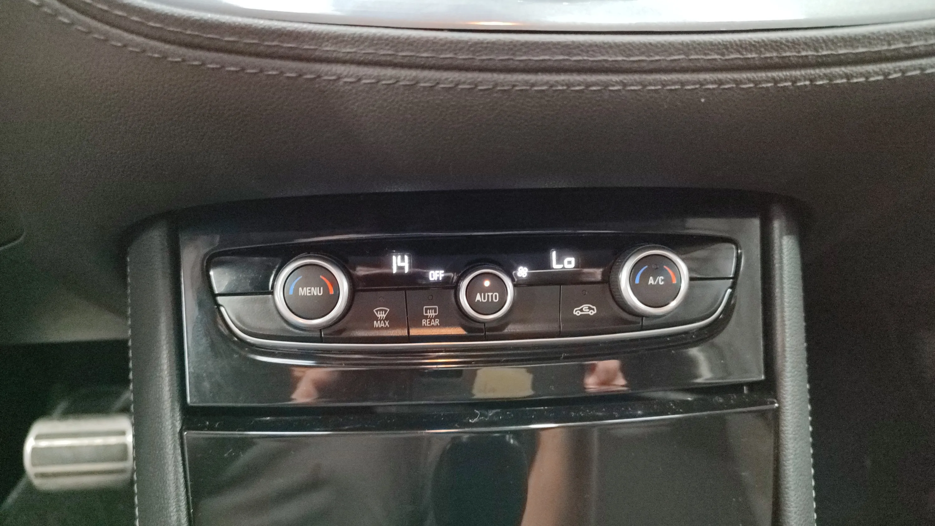 Opel Grandland 1.5 CDTi 120 Aniversario - foto 16
