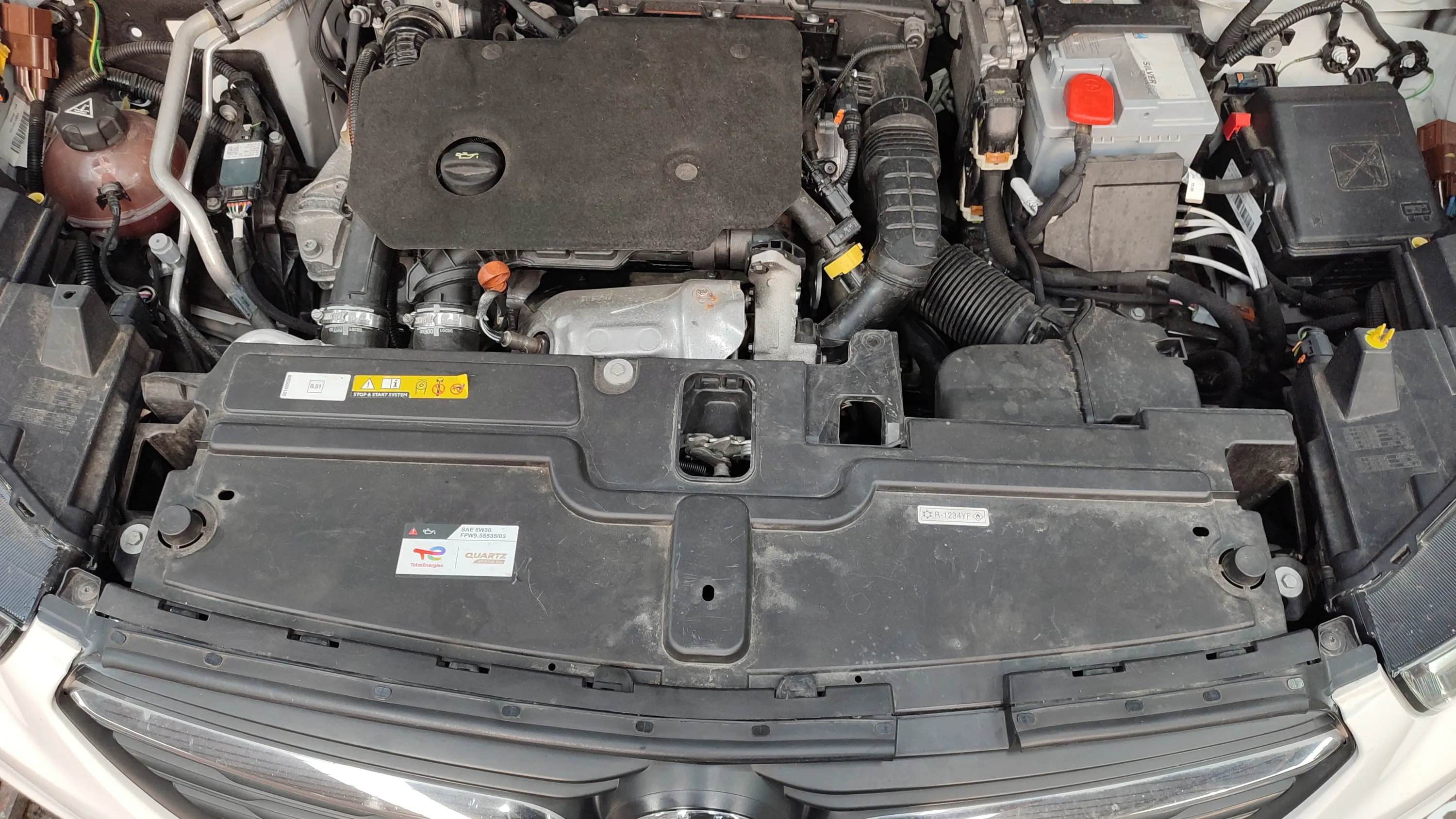 Opel Grandland 1.5 CDTi 120 Aniversario - foto 28