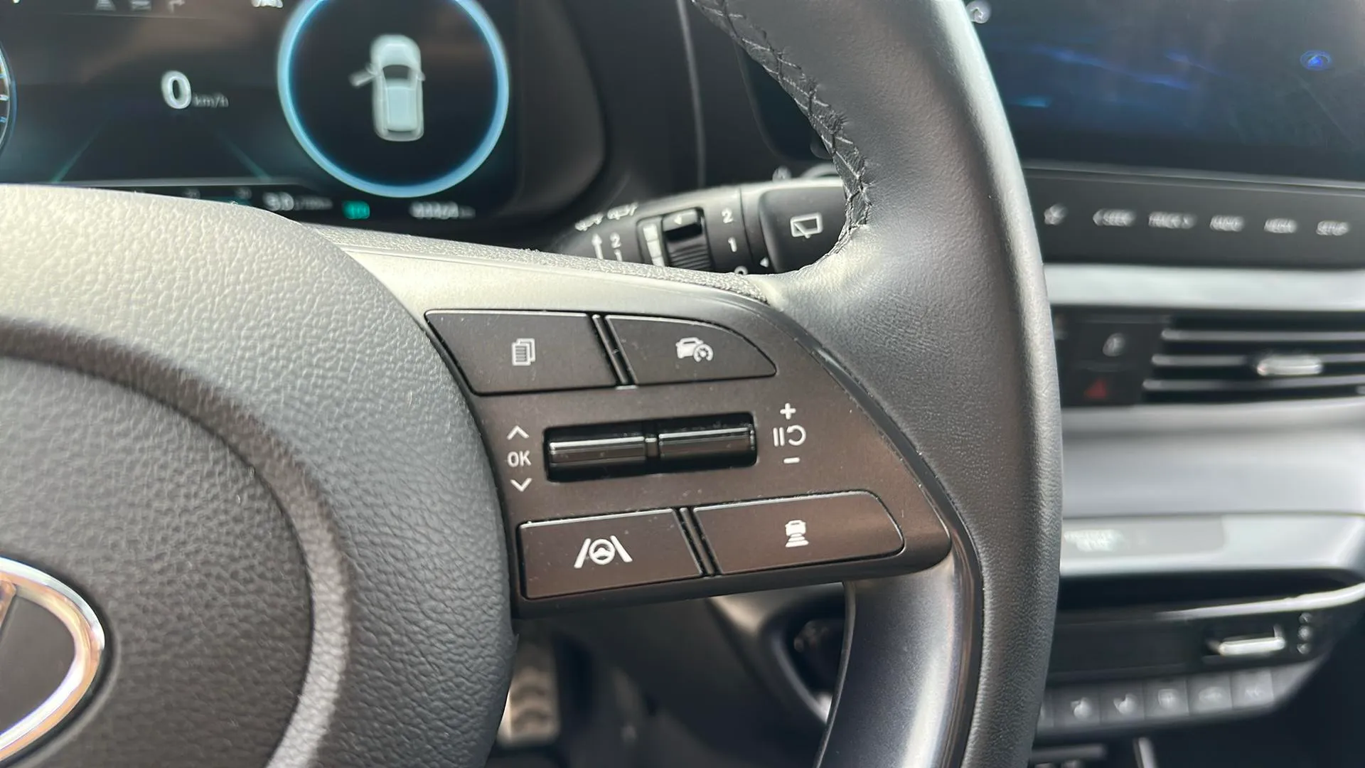Hyundai Bayon 1.0 T-GDi 48V Tecno DCT - foto 16