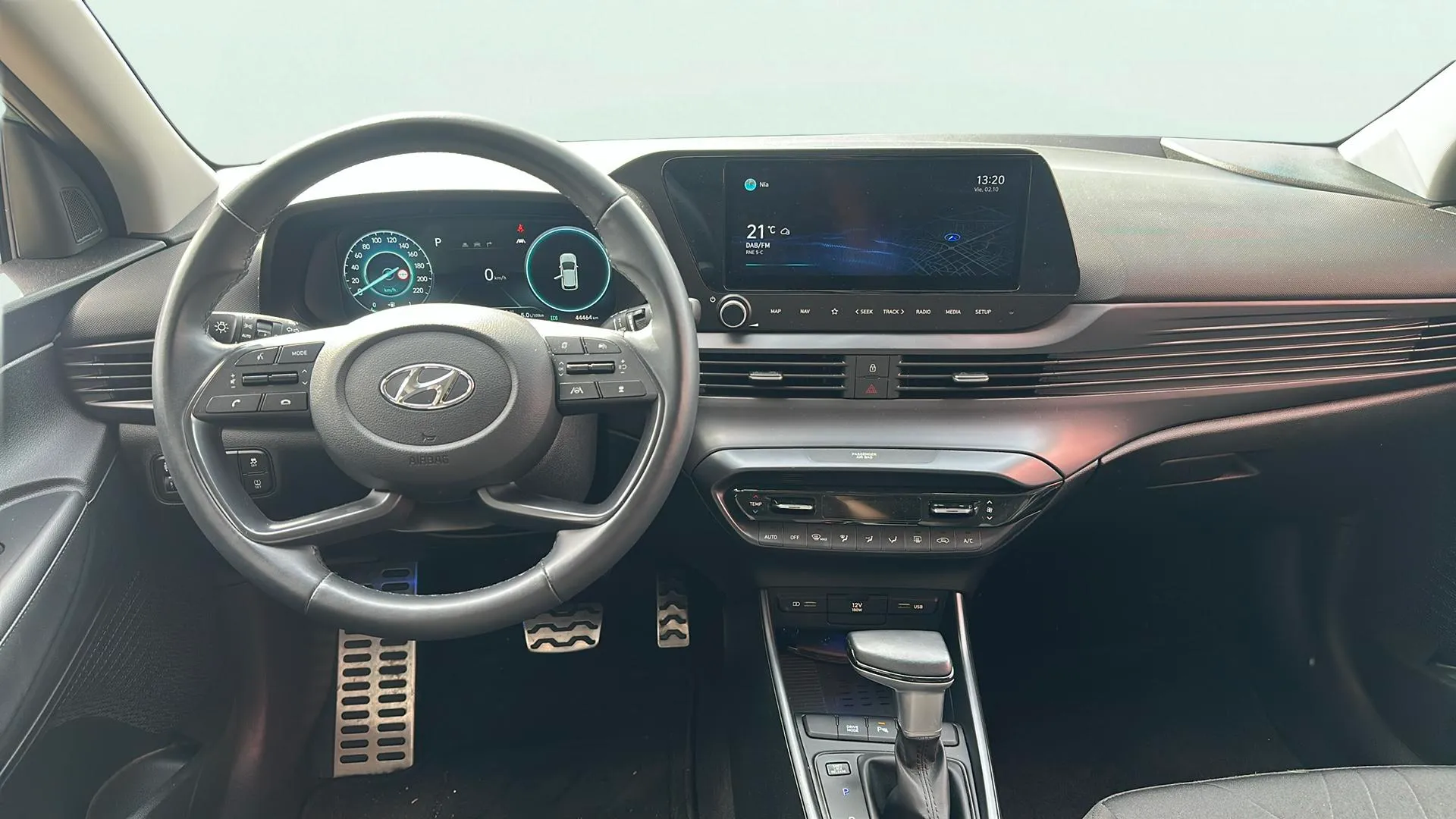 Hyundai Bayon 1.0 T-GDi 48V Tecno DCT - foto 11