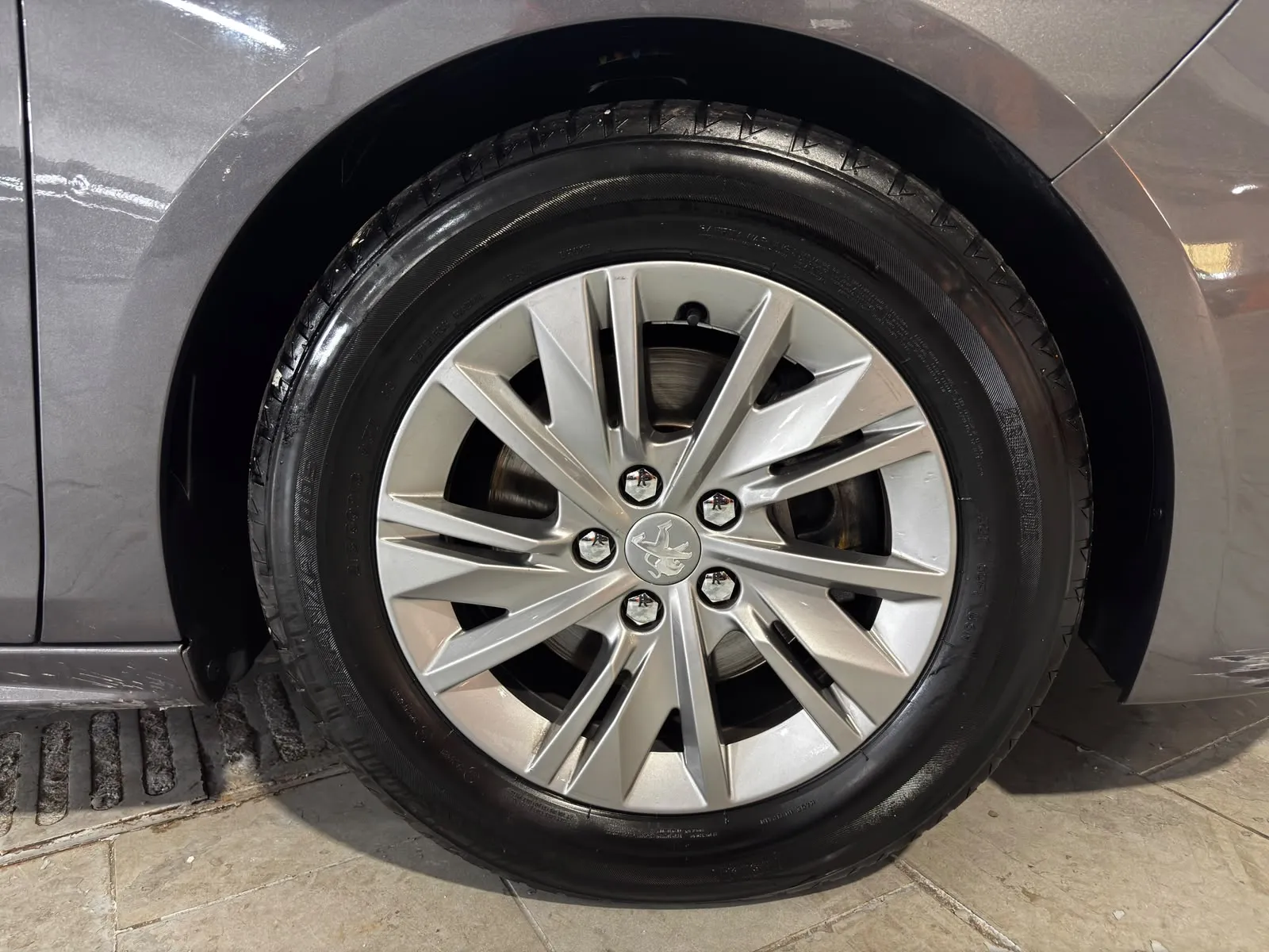 Peugeot 508 Active BlueHDi 130 EAT8 - foto 19