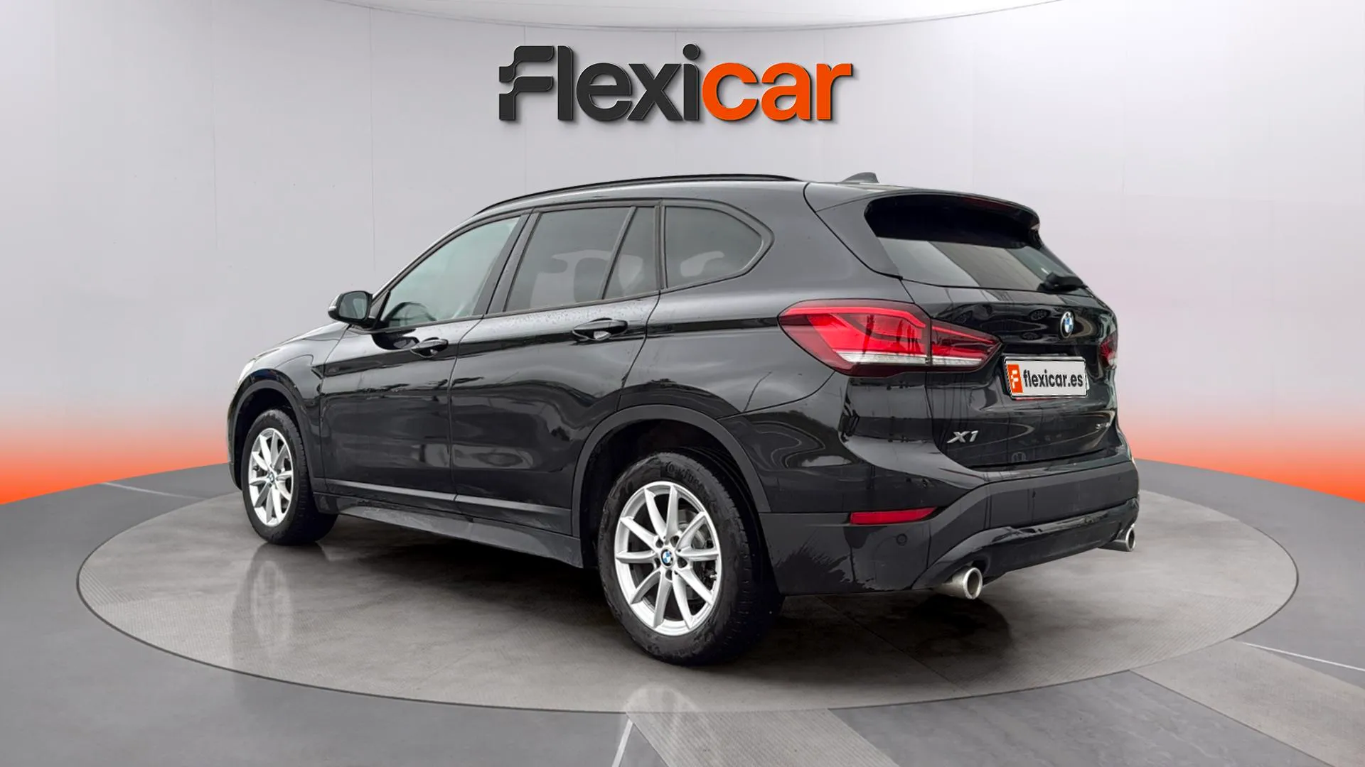 BMW X1 sDrive18d - foto 5