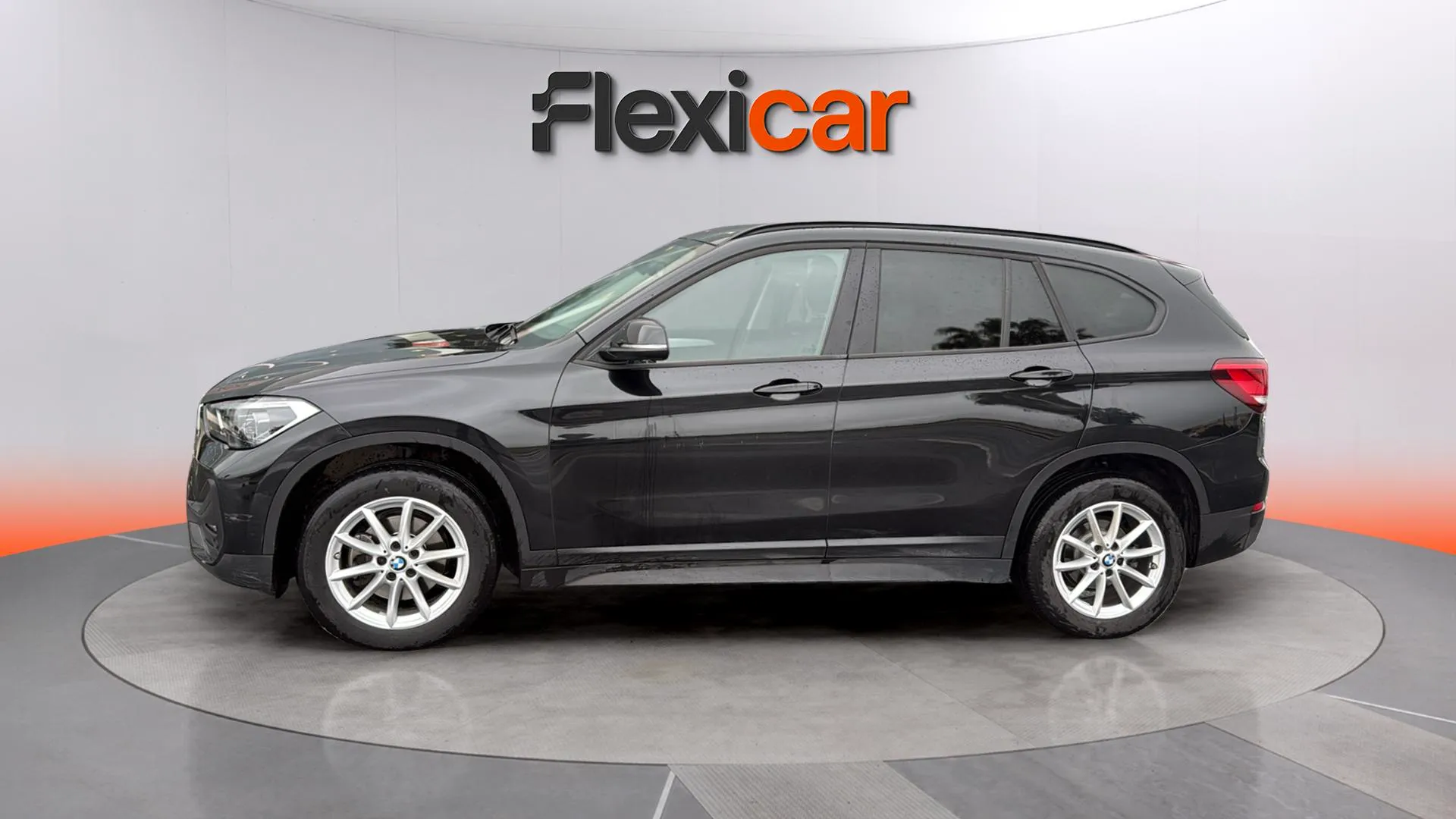 BMW X1 sDrive18d - foto 4