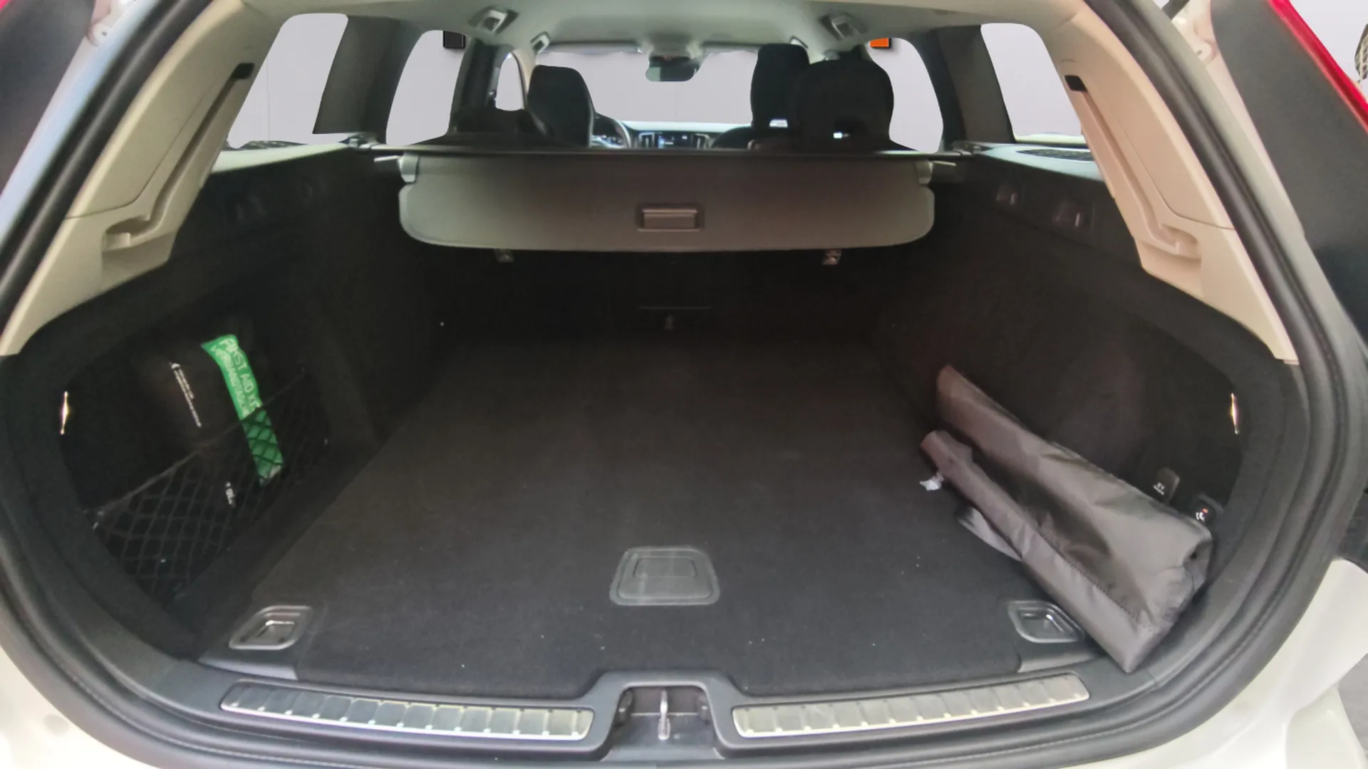 Volvo V60 2.0 B4 (D) Momentum - foto 13