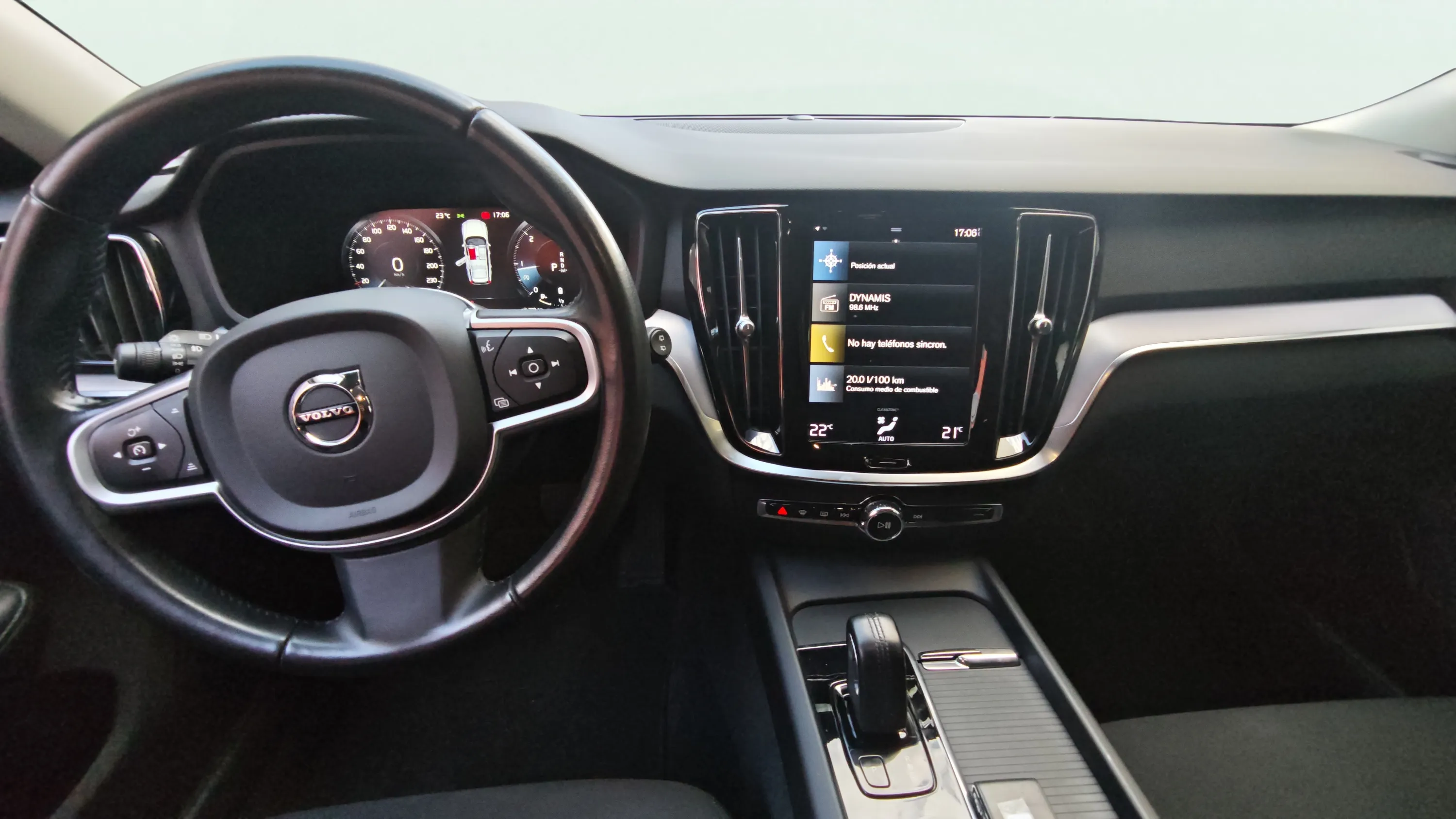 Volvo V60 2.0 B4 (D) Momentum - foto 6