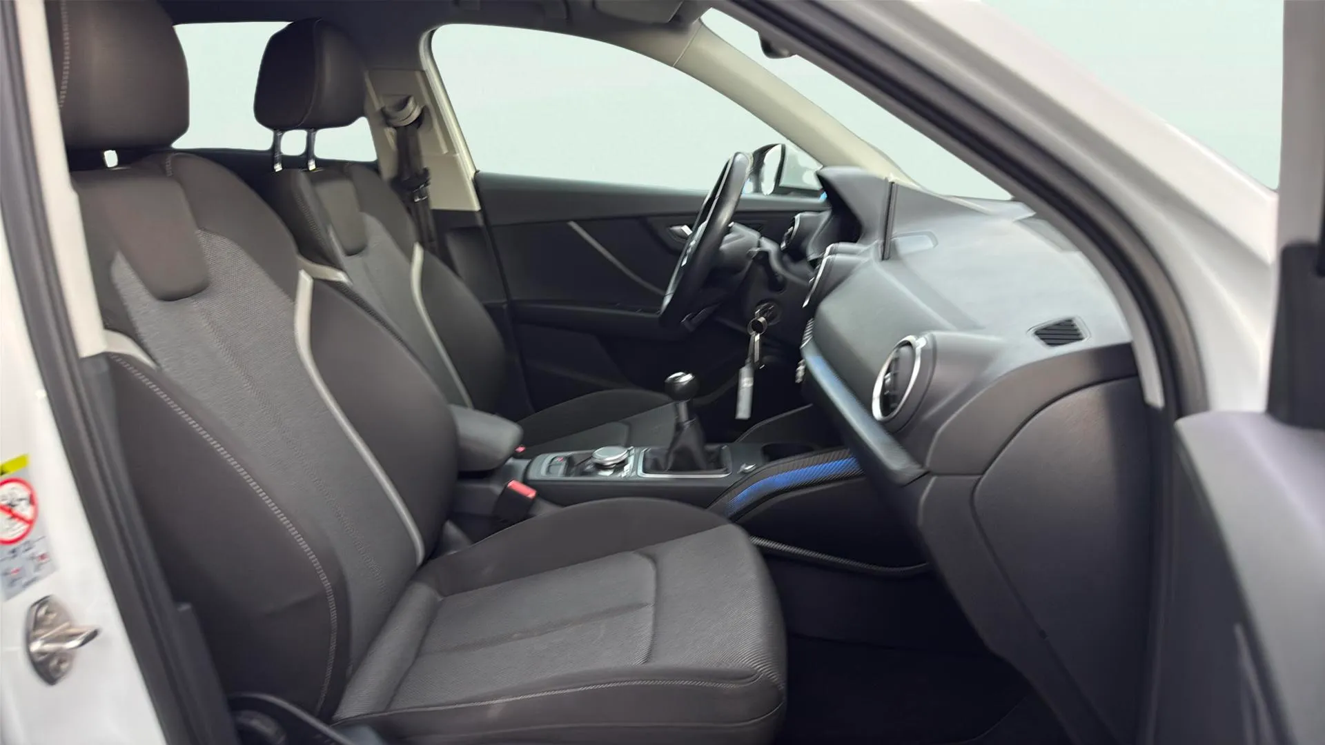 Audi Q2 Advanced 35 TFSI - foto 12