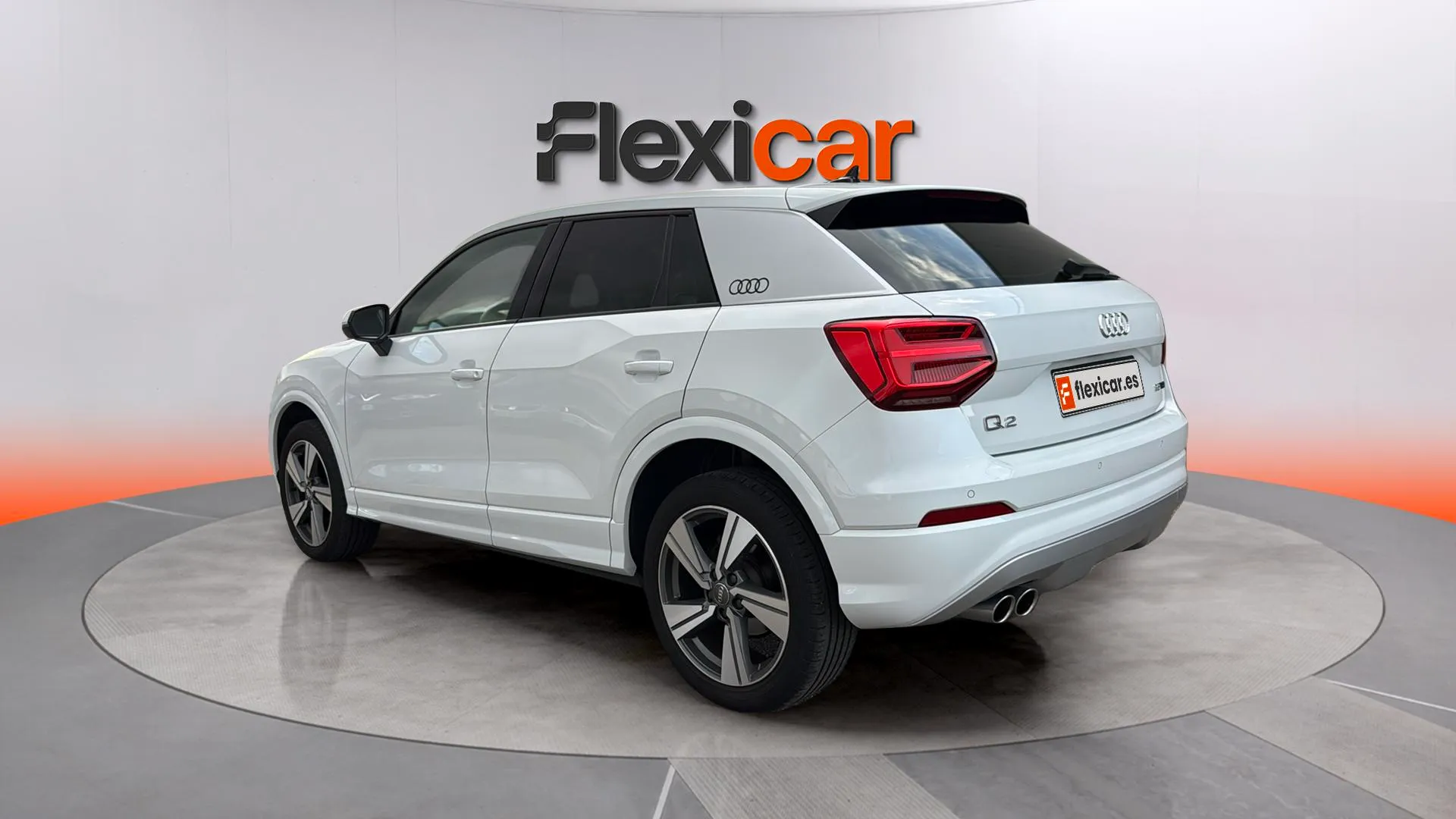 Audi Q2 Advanced 35 TFSI - foto 4