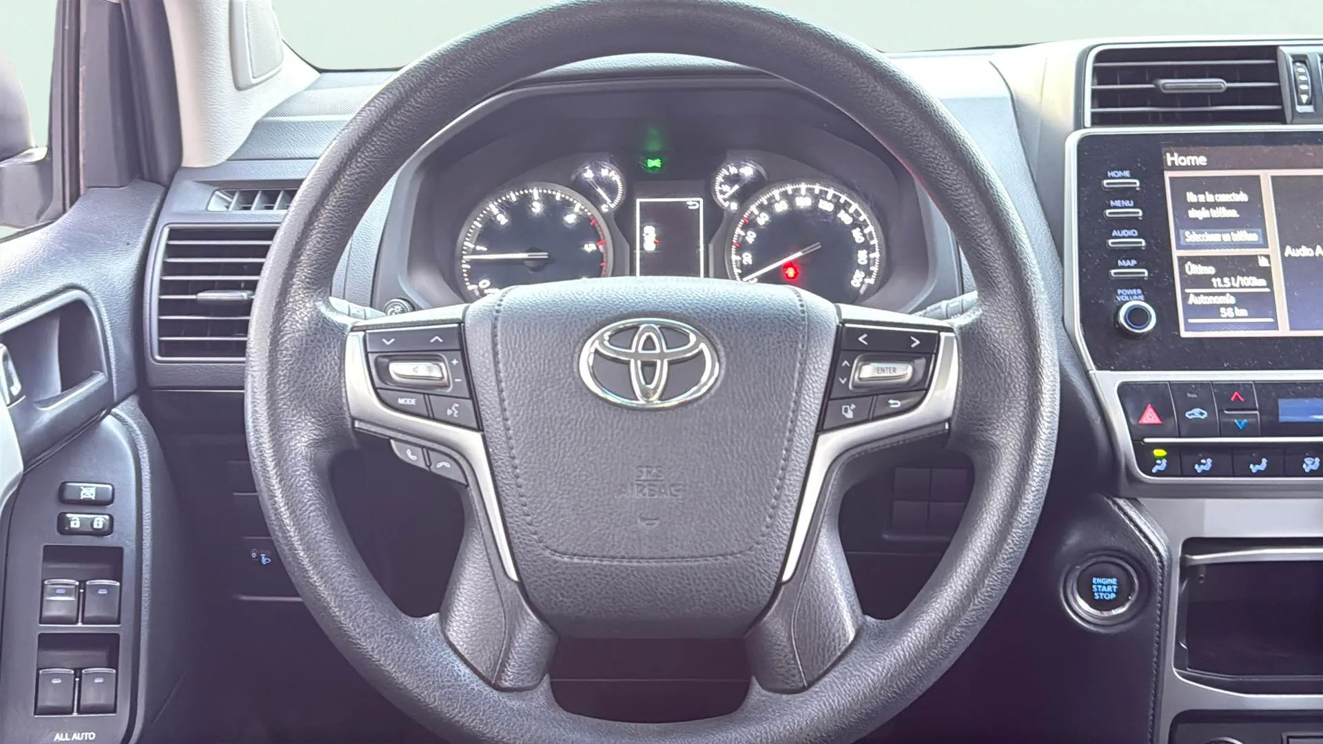 Toyota Land Cruiser 2.8 D-4D GX - foto 11