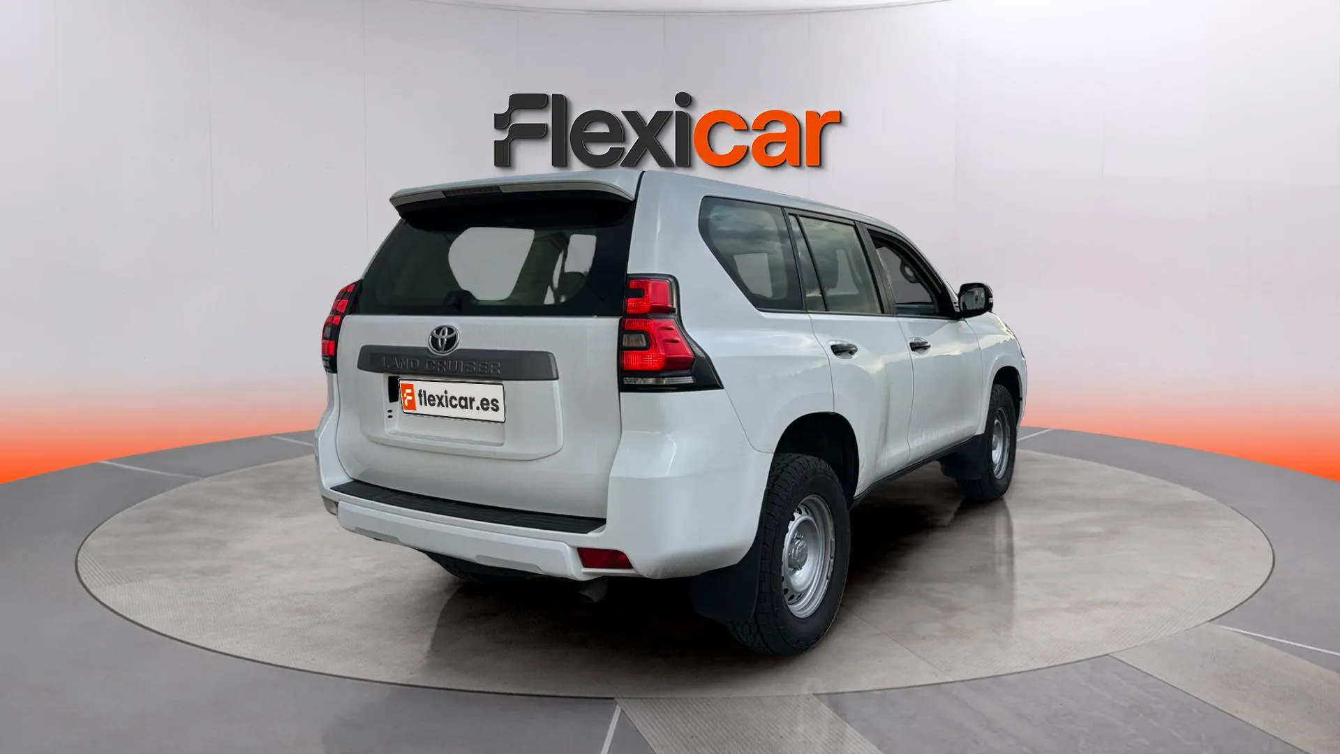 Toyota Land Cruiser 2.8 D-4D GX - foto 6