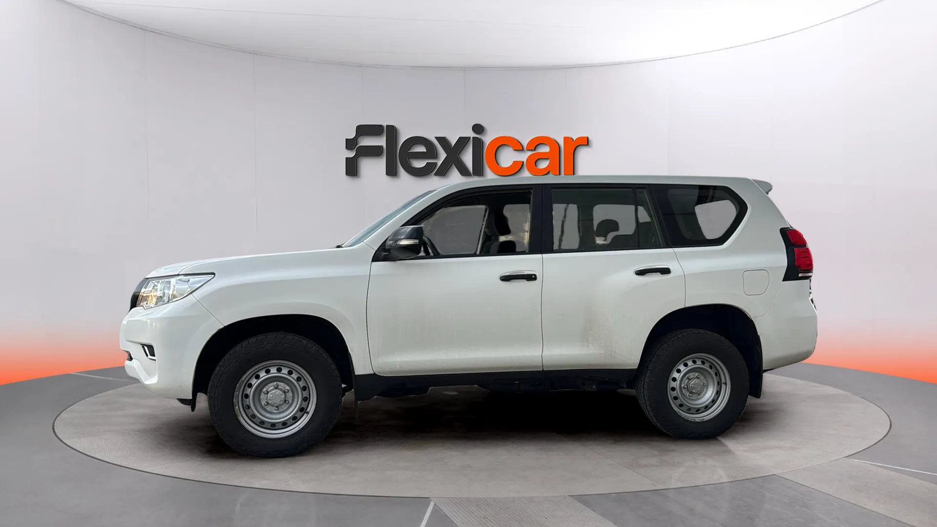Toyota Land Cruiser 2.8 D-4D GX - foto 3