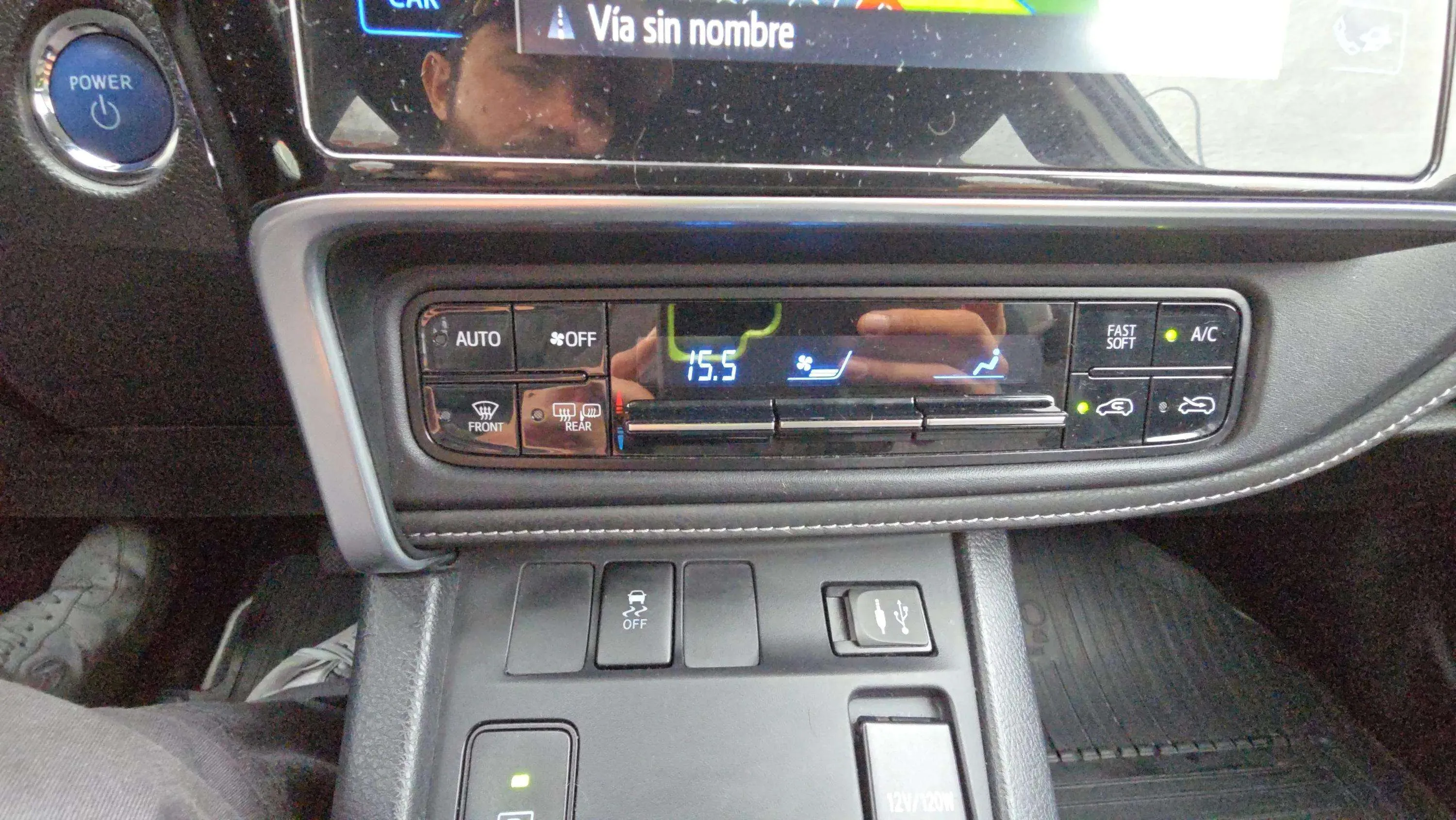 Toyota Auris 1.8 140H Hybrid Feel! Edition - foto 20