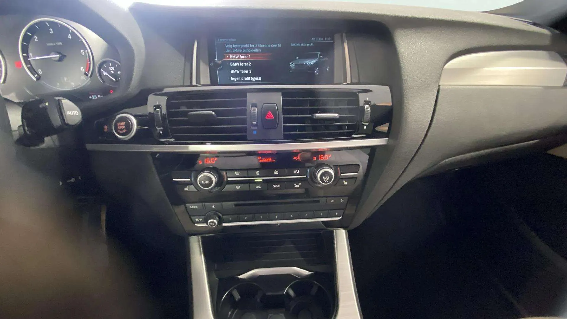 BMW X4 xDrive20d - foto 12