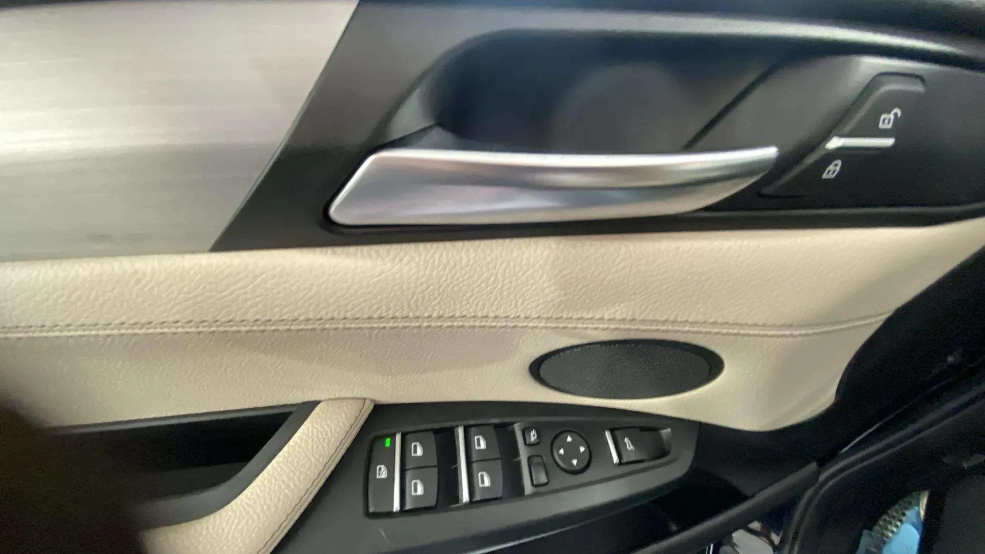 BMW X4 xDrive20d - foto 20