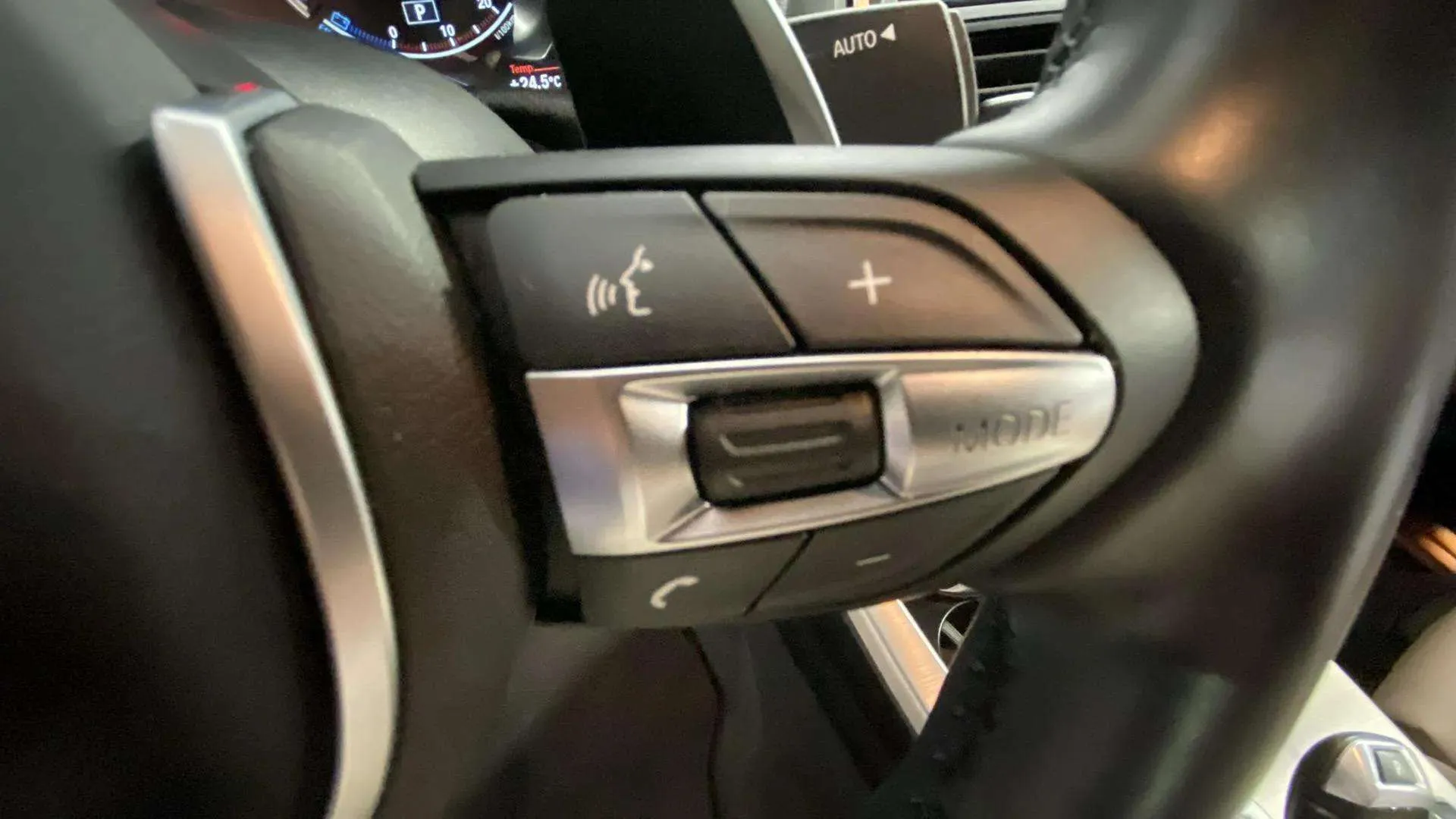 BMW X4 xDrive20d - foto 19