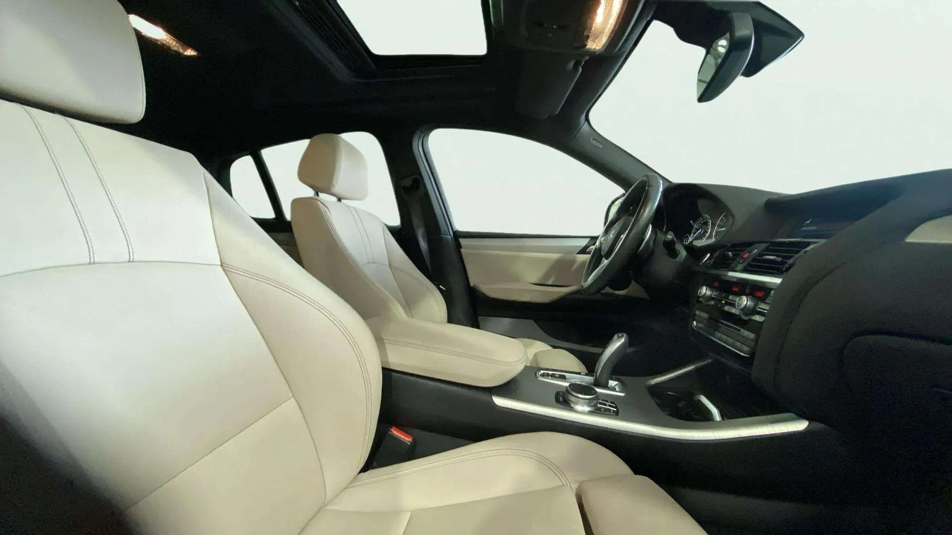 BMW X4 xDrive20d - foto 14