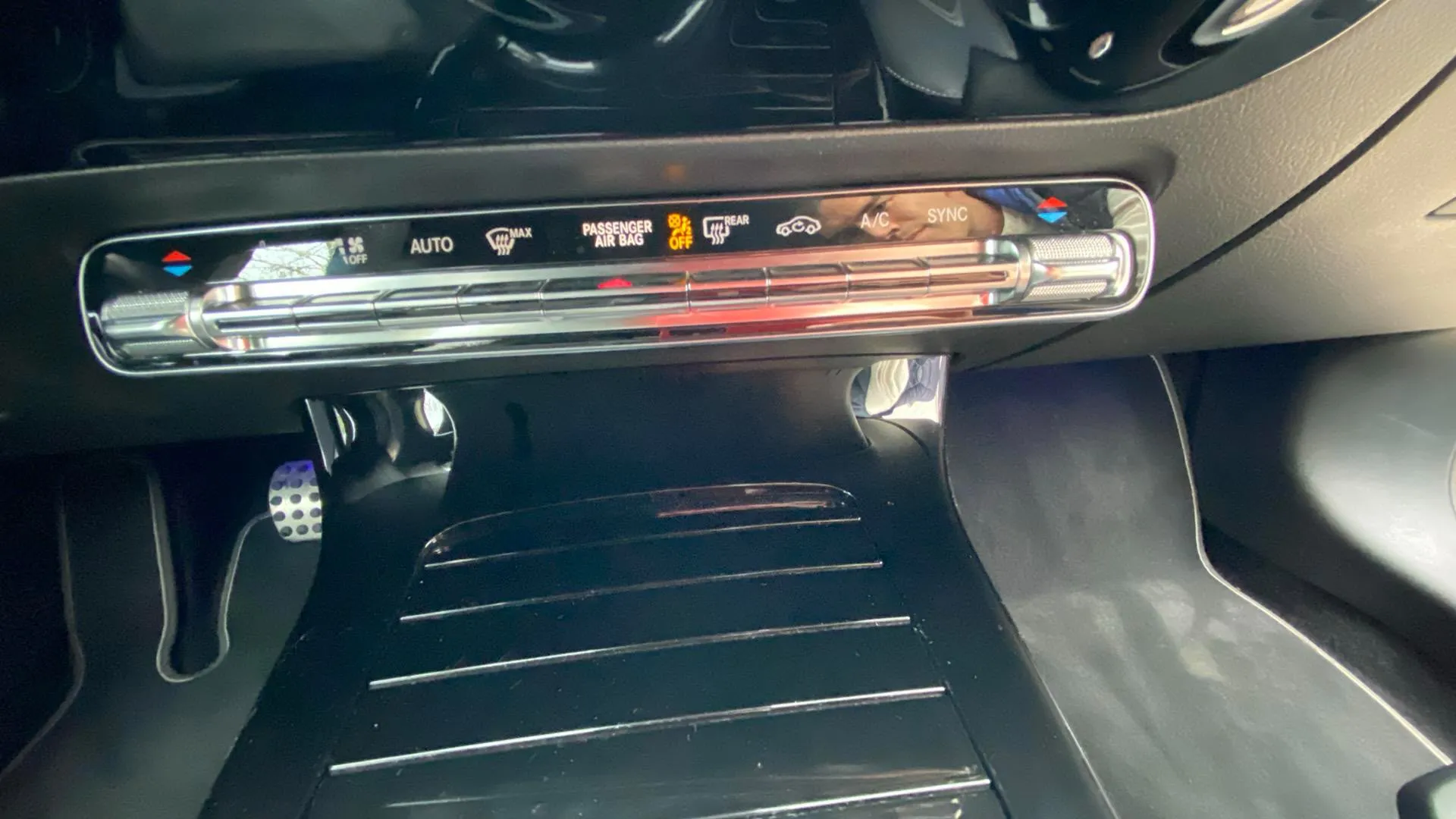 Mercedes-Benz CLA 180 - foto 14