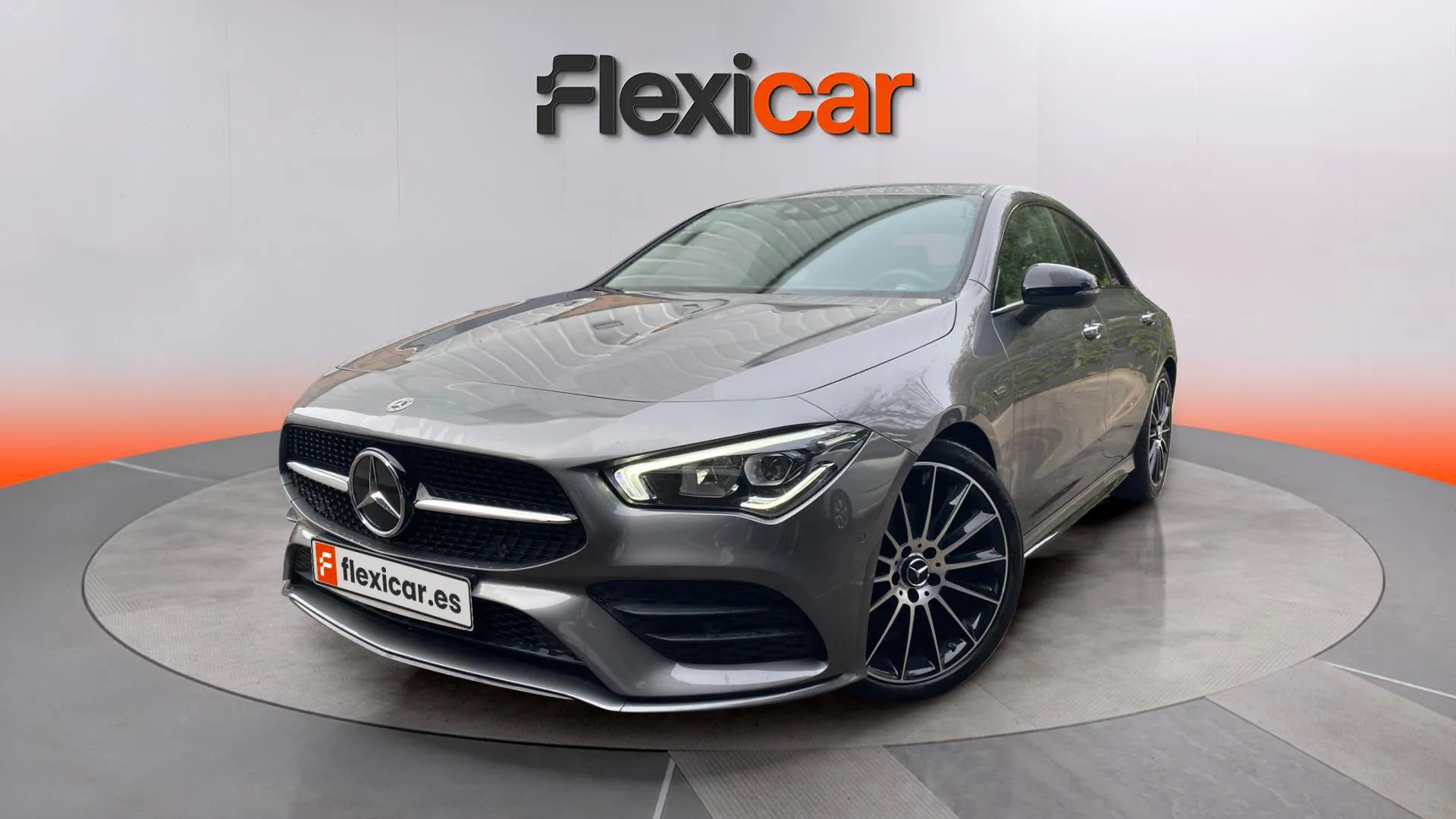 Mercedes-Benz CLA 180 - foto 3