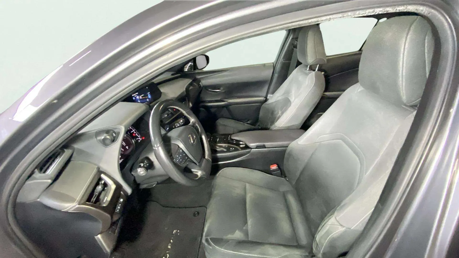 Lexus UX 2.0 250h Business - foto 19