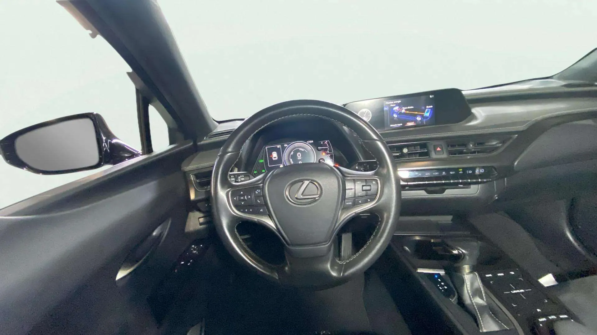 Lexus UX 2.0 250h Business - foto 17