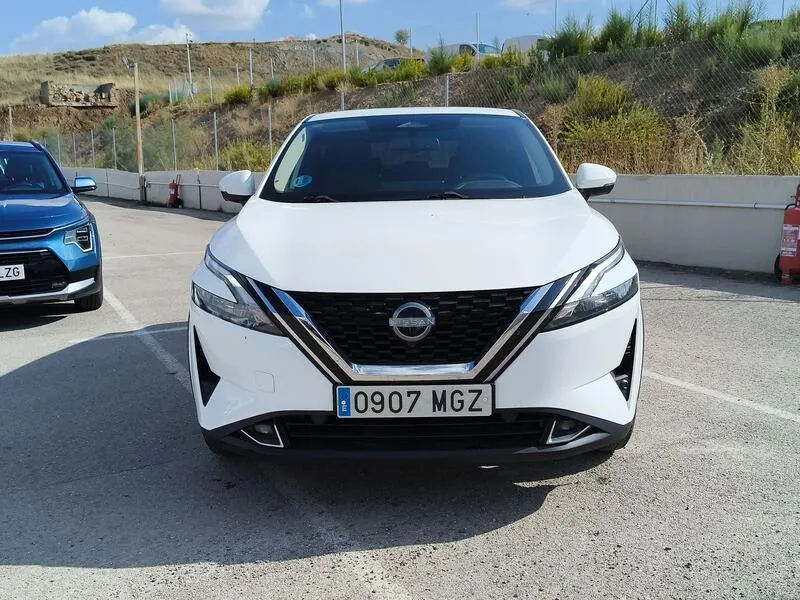 Nissan Qashqai DIG-T mHEV Xtronic 4x4 N-Connecta - foto 9