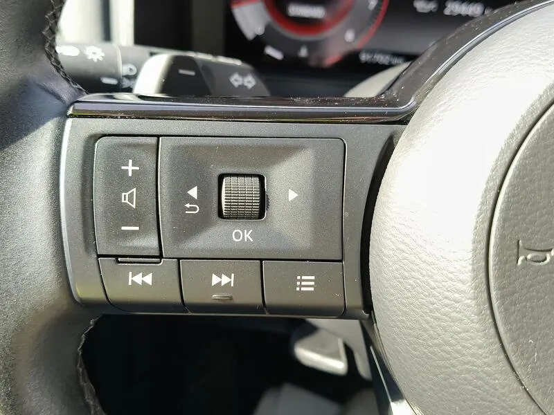 Nissan Qashqai DIG-T mHEV Xtronic 4x4 N-Connecta - foto 24