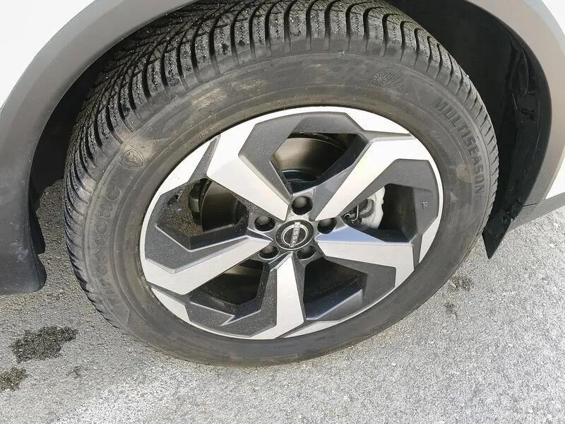 Nissan Qashqai DIG-T mHEV Xtronic 4x4 N-Connecta - foto 39