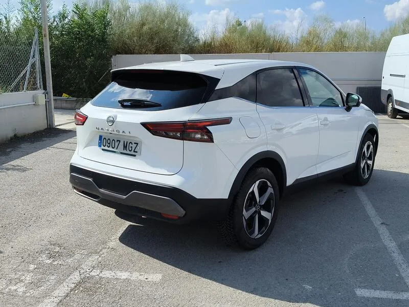 Nissan Qashqai DIG-T mHEV Xtronic 4x4 N-Connecta - foto 6